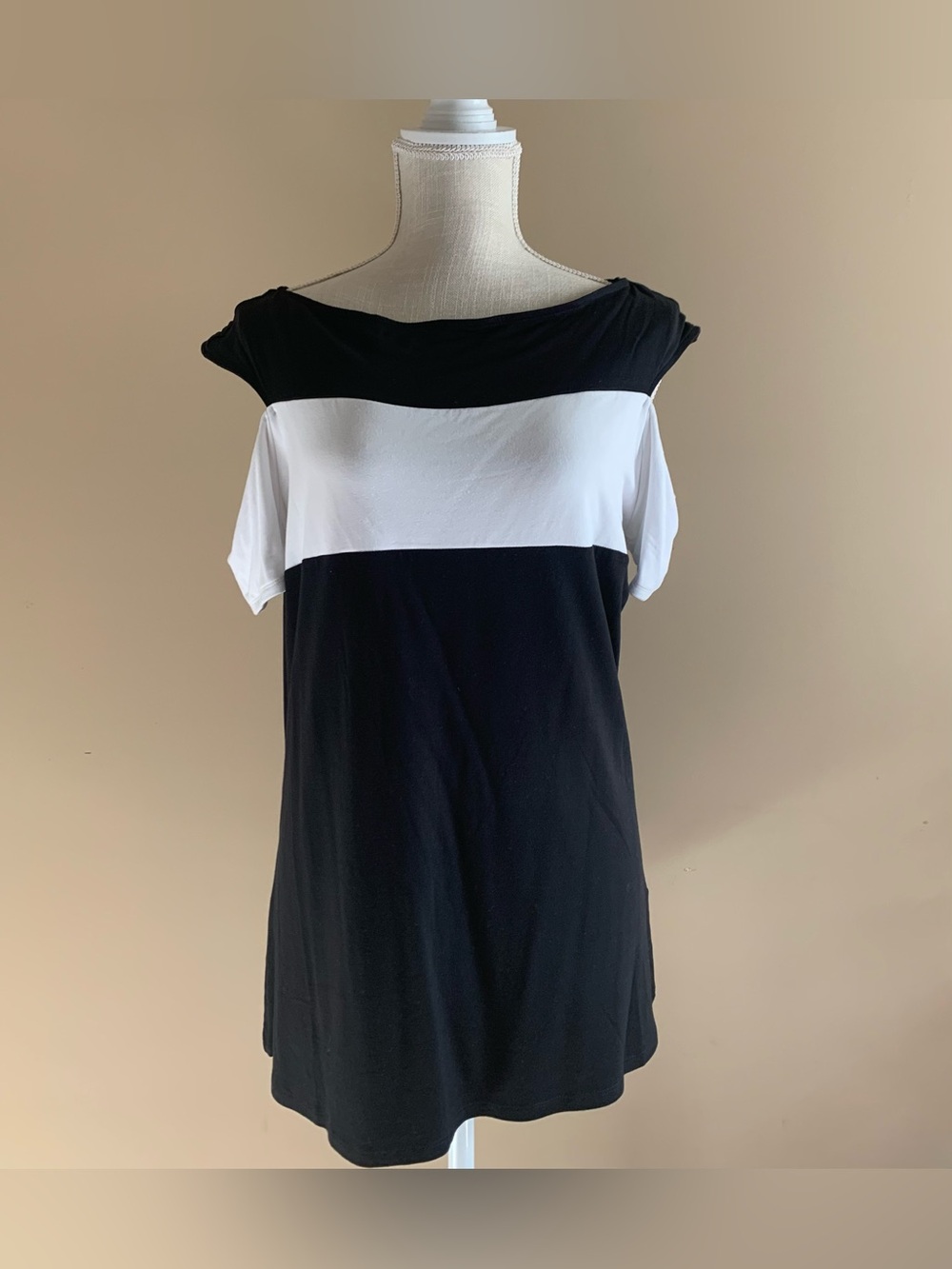 Black and White Cold Shoulder Colorblock Boatneck Top NWOT